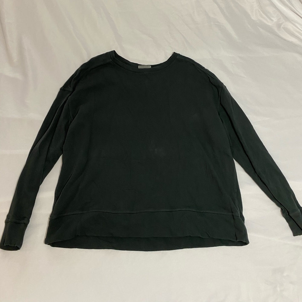 Black crew neck